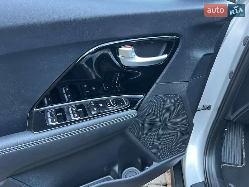 Внедорожник / Кроссовер Kia Niro 2020 в Виннице