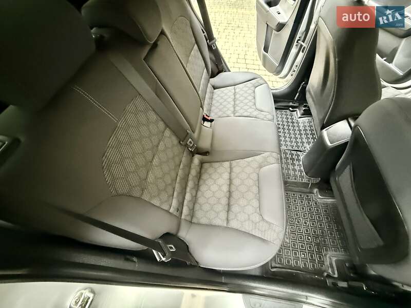 Внедорожник / Кроссовер Kia Niro 2017 в Одессе