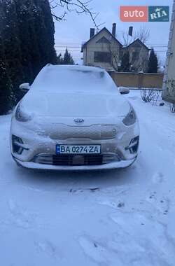 Позашляховик / Кросовер Kia Niro 2020 в Києві
