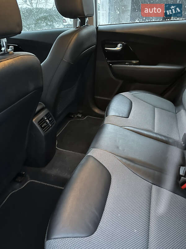 Внедорожник / Кроссовер Kia Niro 2022 в Тернополе
