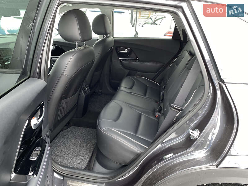 Позашляховик / Кросовер Kia Niro 2019 в Луцьку