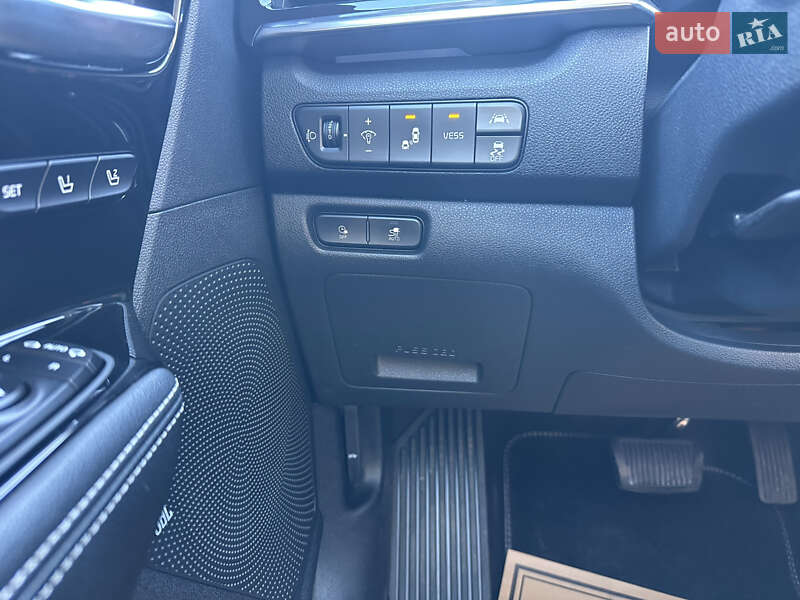 Внедорожник / Кроссовер Kia Niro 2020 в Киеве фото 25 Внедорожник / Кроссовер Kia Niro 2020 в Киеве