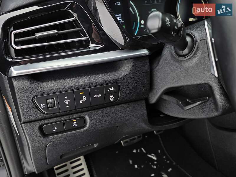 Внедорожник / Кроссовер Kia Niro 2020 в Тернополе