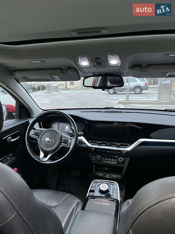 Внедорожник / Кроссовер Kia Niro 2020 в Дрогобыче фото 22 Внедорожник / Кроссовер Kia Niro 2020 в Дрогобыче