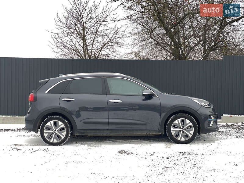 Позашляховик / Кросовер Kia Niro 2019 в Луцьку