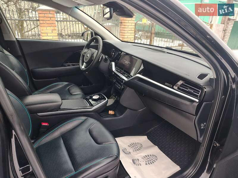 Внедорожник / Кроссовер Kia Niro 2020 в Дубно