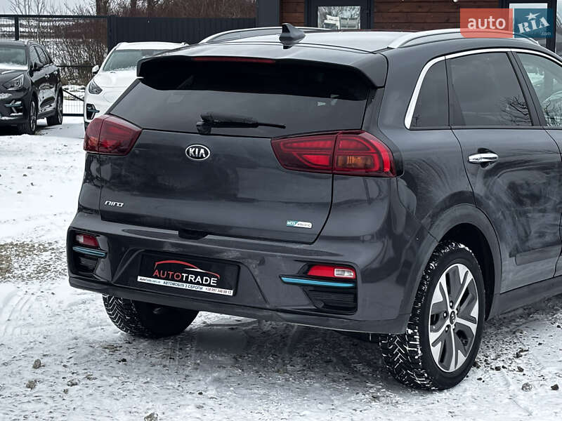 Внедорожник / Кроссовер Kia Niro 2020 в Львове фото 8 Внедорожник / Кроссовер Kia Niro 2020 в Львове