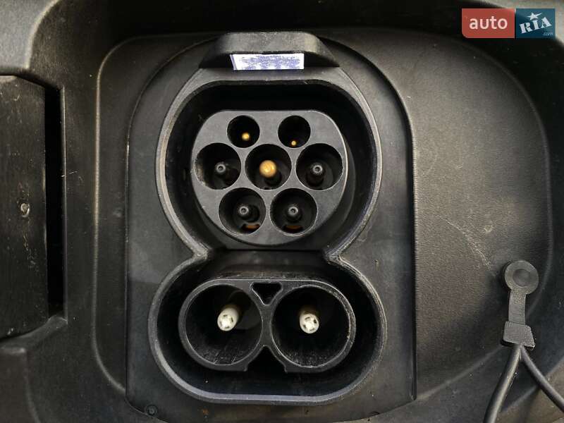 Внедорожник / Кроссовер Kia Niro 2021 в Львове