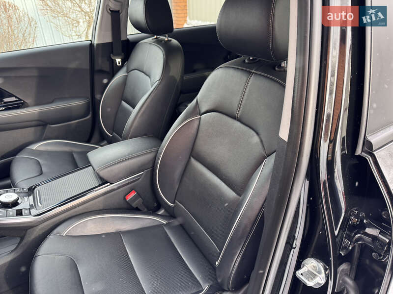 Внедорожник / Кроссовер Kia Niro 2020 в Казатине