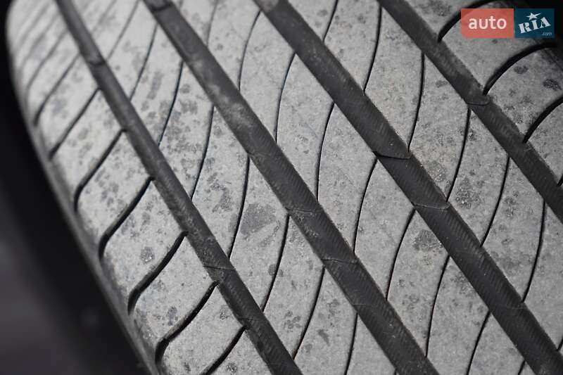 Позашляховик / Кросовер Kia Niro 2020 в Дрогобичі