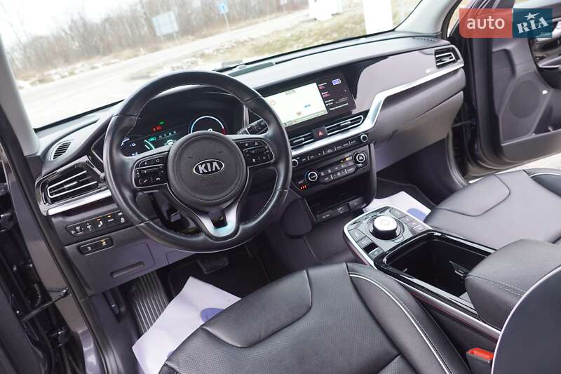 Позашляховик / Кросовер Kia Niro 2020 в Дрогобичі