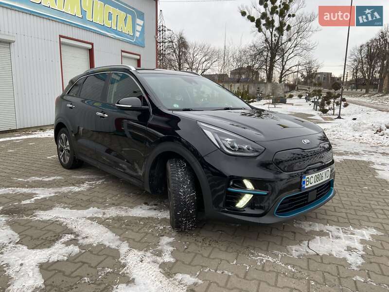 Позашляховик / Кросовер Kia Niro 2020 в Стрию