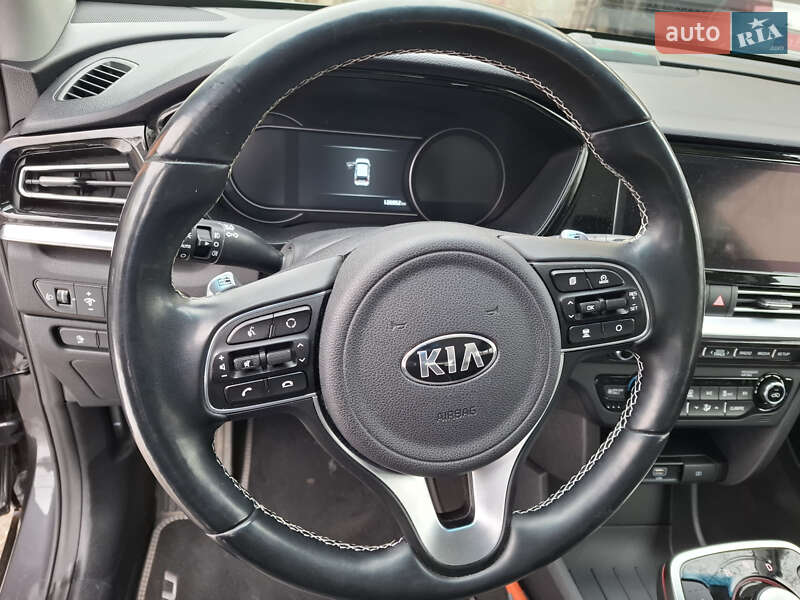 Внедорожник / Кроссовер Kia Niro 2020 в Львове