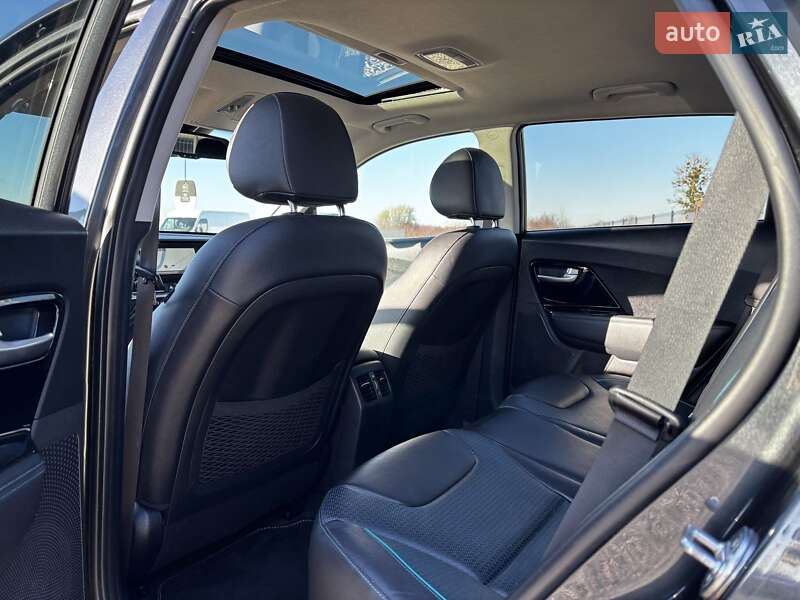 Позашляховик / Кросовер Kia Niro 2021 в Бродах