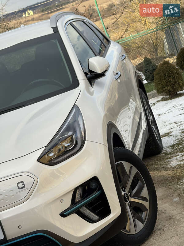 Позашляховик / Кросовер Kia Niro 2020 в Дрогобичі