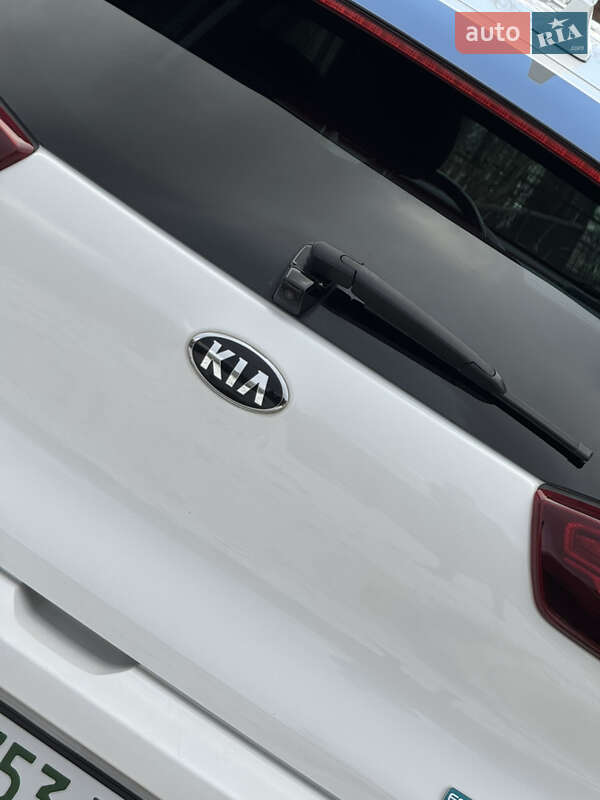 Позашляховик / Кросовер Kia Niro 2020 в Дрогобичі