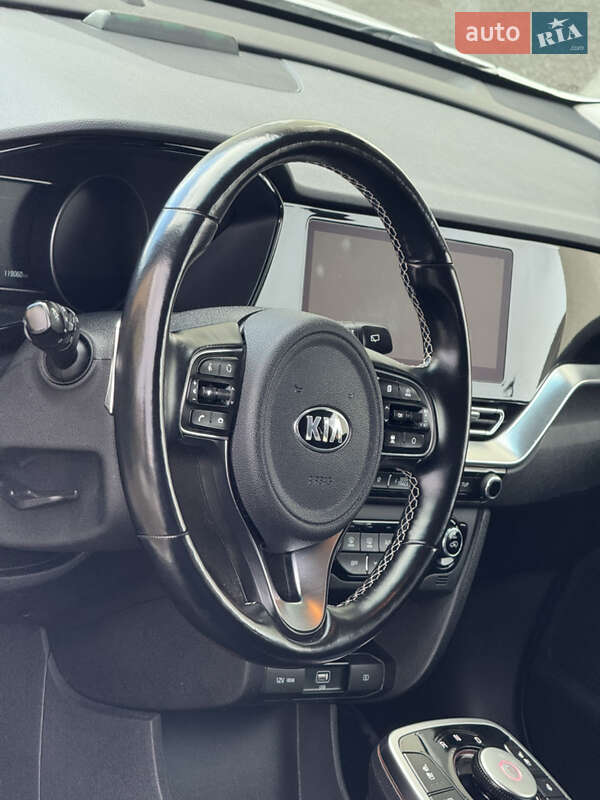 Позашляховик / Кросовер Kia Niro 2020 в Дрогобичі