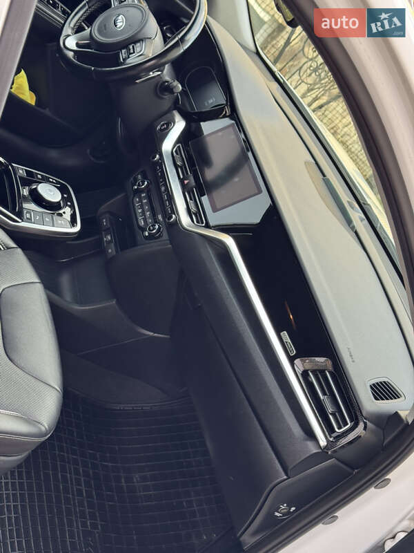 Позашляховик / Кросовер Kia Niro 2020 в Дрогобичі