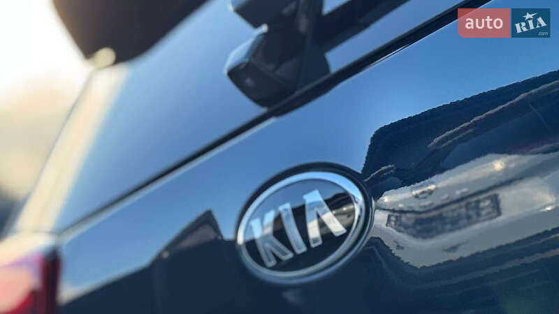 Внедорожник / Кроссовер Kia Niro 2020 в Дрогобыче