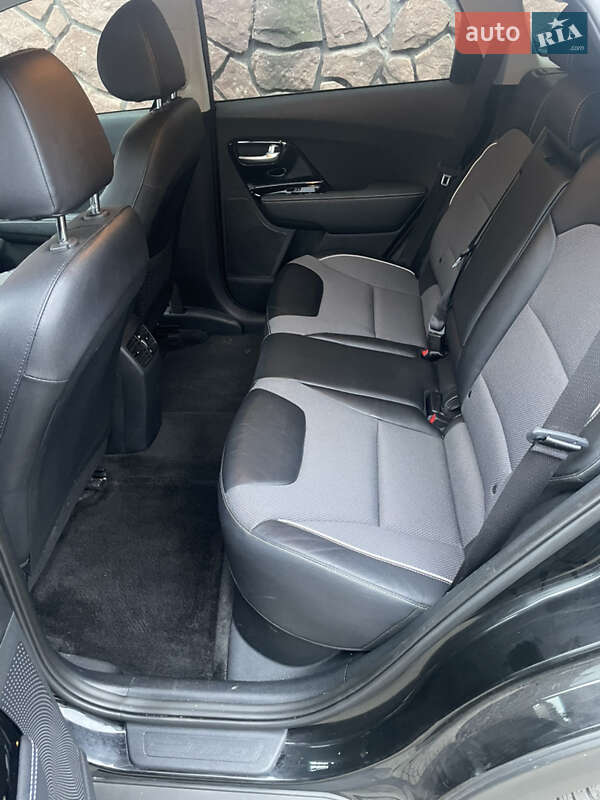 Внедорожник / Кроссовер Kia Niro 2022 в Львове фото 18 Внедорожник / Кроссовер Kia Niro 2022 в Львове