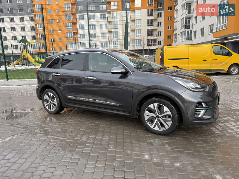 Позашляховик / Кросовер Kia Niro 2020 в Вінниці фото 12 Позашляховик / Кросовер Kia Niro 2020 в Вінниці