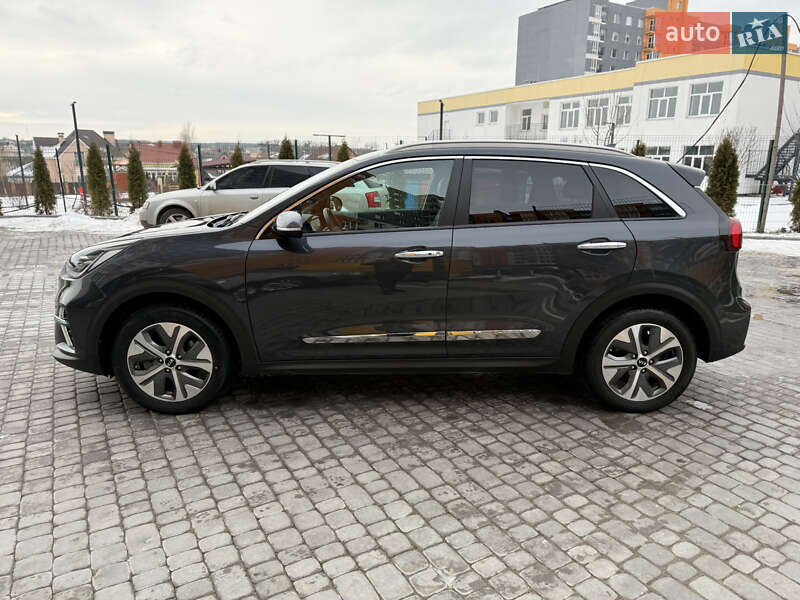 Позашляховик / Кросовер Kia Niro 2020 в Вінниці фото 24 Позашляховик / Кросовер Kia Niro 2020 в Вінниці