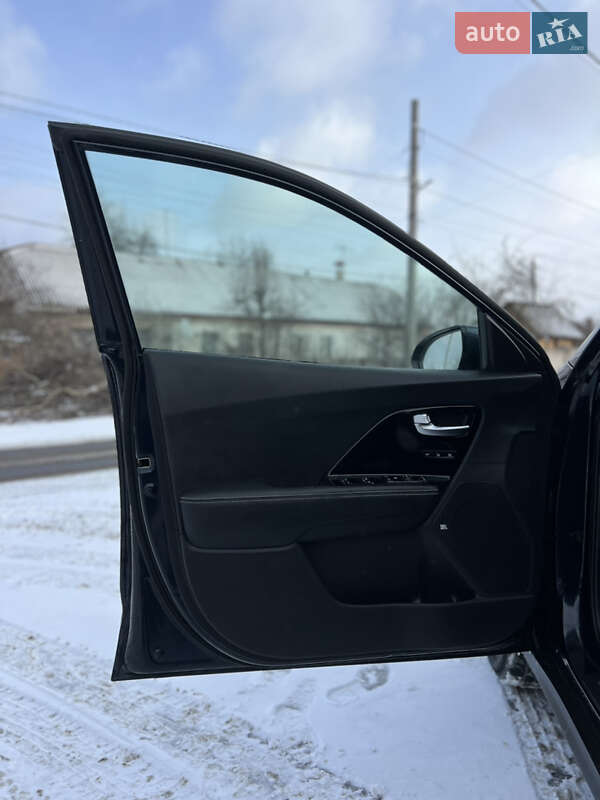 Внедорожник / Кроссовер Kia Niro 2020 в Виннице фото 23 Внедорожник / Кроссовер Kia Niro 2020 в Виннице