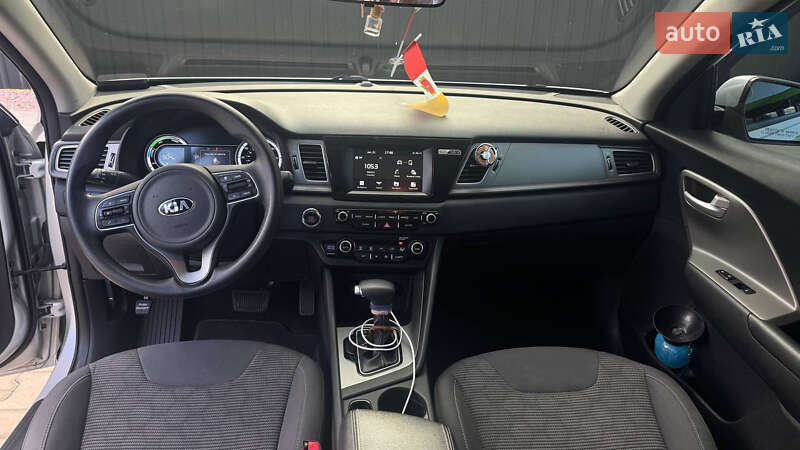 Позашляховик / Кросовер Kia Niro 2018 в Одесі