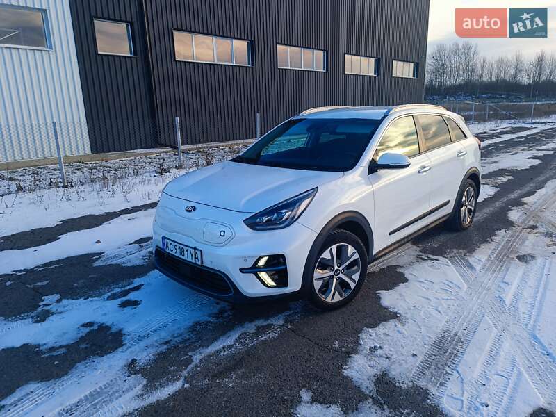 Внедорожник / Кроссовер Kia Niro 2020 в Луцке