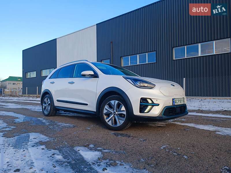 Внедорожник / Кроссовер Kia Niro 2020 в Луцке