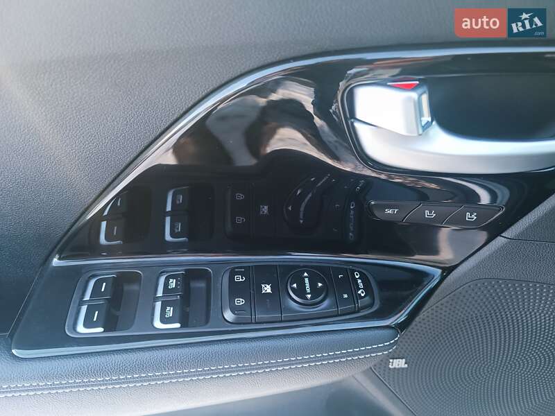 Внедорожник / Кроссовер Kia Niro 2020 в Луцке