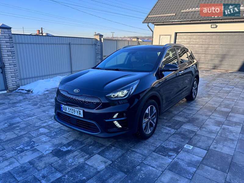 Внедорожник / Кроссовер Kia Niro 2020 в Богодухове