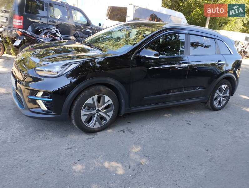 Внедорожник / Кроссовер Kia Niro 2019 в Киеве