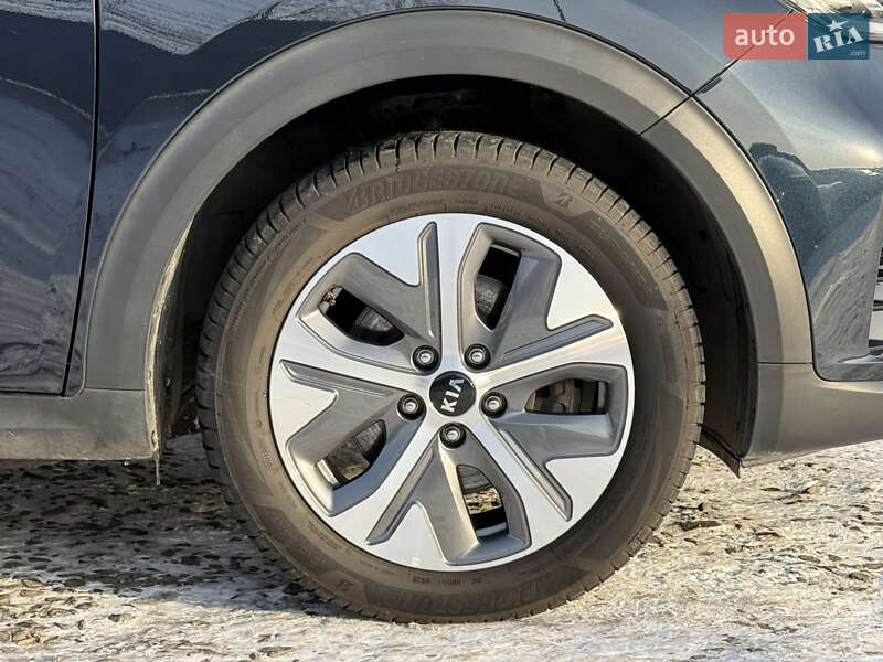 Внедорожник / Кроссовер Kia Niro 2021 в Луцке