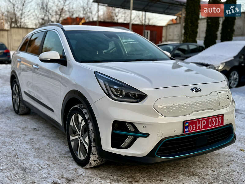 Внедорожник / Кроссовер Kia Niro 2019 в Ровно фото 3 Внедорожник / Кроссовер Kia Niro 2019 в Ровно