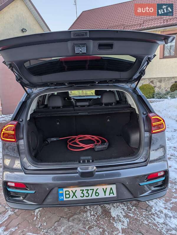 Внедорожник / Кроссовер Kia Niro 2020 в Староконстантинове фото 3 Внедорожник / Кроссовер Kia Niro 2020 в Староконстантинове