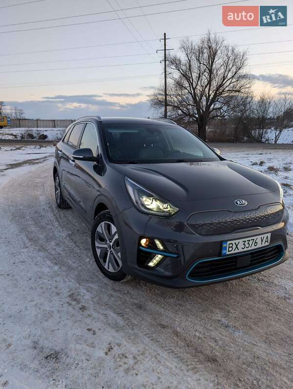 Внедорожник / Кроссовер Kia Niro 2020 в Староконстантинове фото 10 Внедорожник / Кроссовер Kia Niro 2020 в Староконстантинове