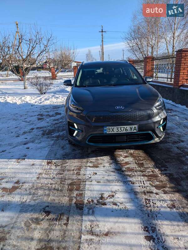 Внедорожник / Кроссовер Kia Niro 2020 в Староконстантинове фото 29 Внедорожник / Кроссовер Kia Niro 2020 в Староконстантинове