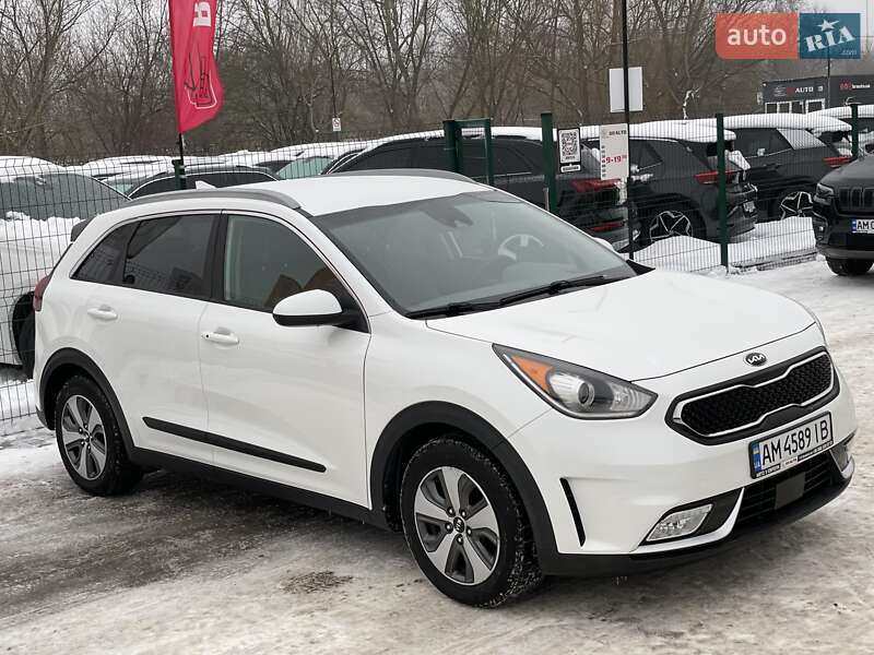 Позашляховик / Кросовер Kia Niro 2019 в Бердичеві фото 7 Позашляховик / Кросовер Kia Niro 2019 в Бердичеві