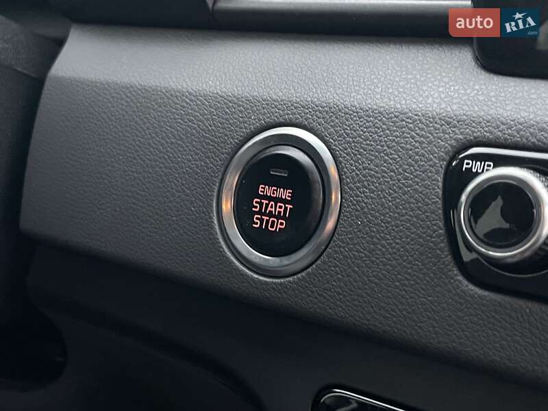 Позашляховик / Кросовер Kia Niro 2019 в Бердичеві фото 42 Позашляховик / Кросовер Kia Niro 2019 в Бердичеві