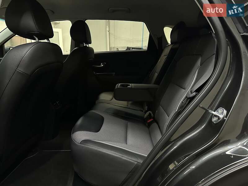 Внедорожник / Кроссовер Kia Niro 2022 в Львове