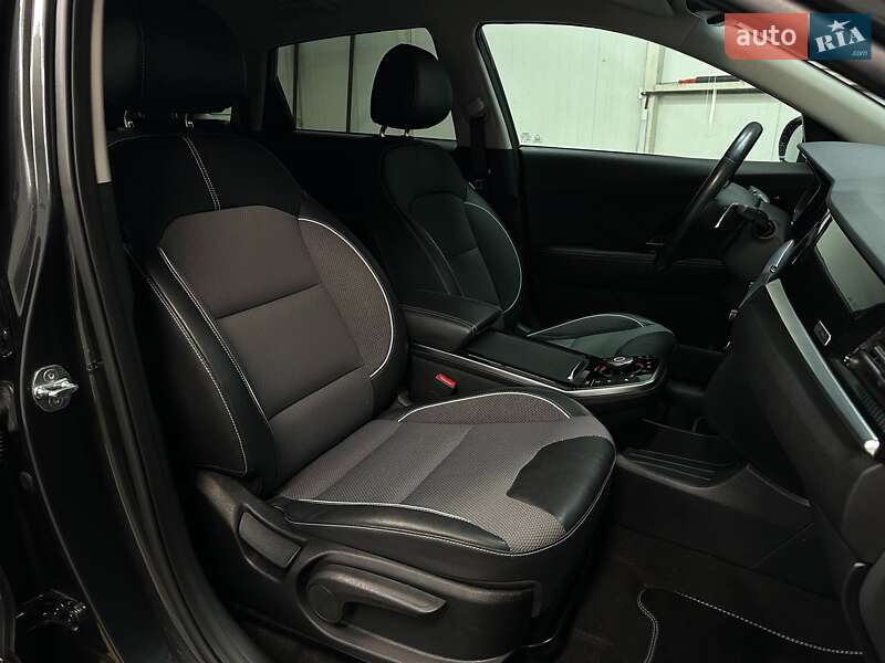 Внедорожник / Кроссовер Kia Niro 2022 в Львове