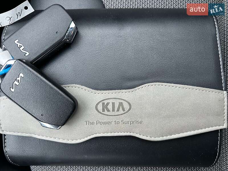 Внедорожник / Кроссовер Kia Niro 2021 в Львове