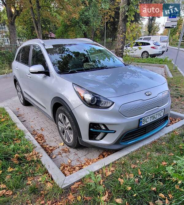 Внедорожник / Кроссовер Kia Niro 2019 в Львове