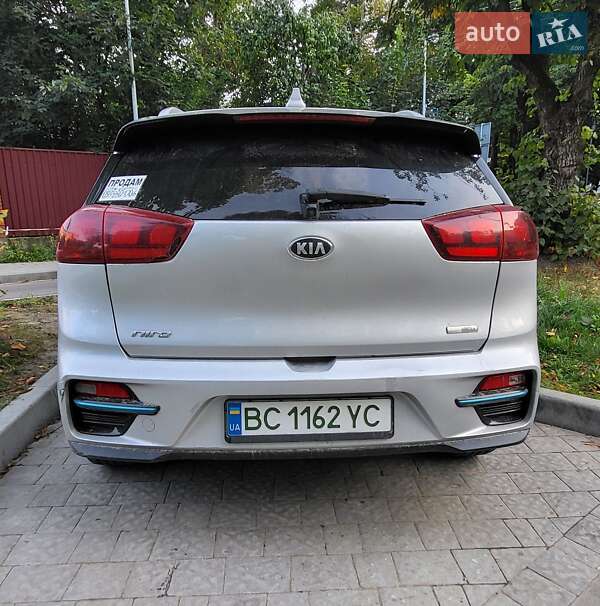 Внедорожник / Кроссовер Kia Niro 2019 в Львове