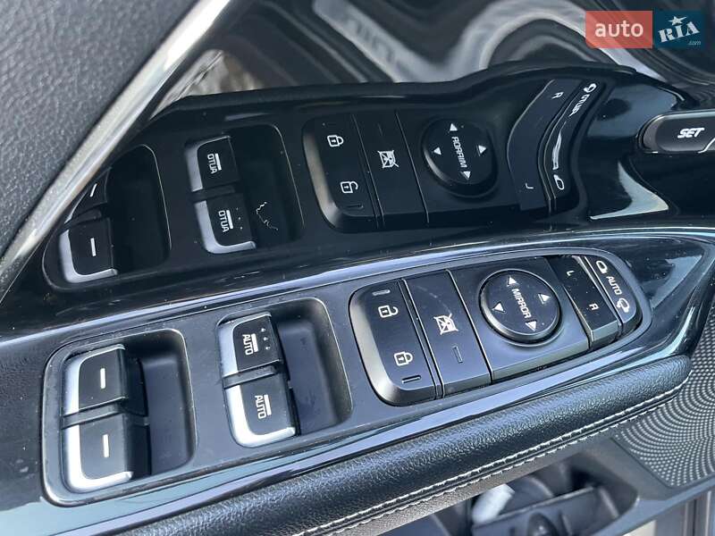 Внедорожник / Кроссовер Kia Niro 2022 в Одессе