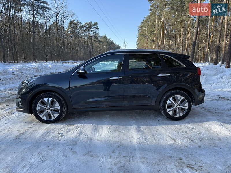Внедорожник / Кроссовер Kia Niro 2020 в Львове