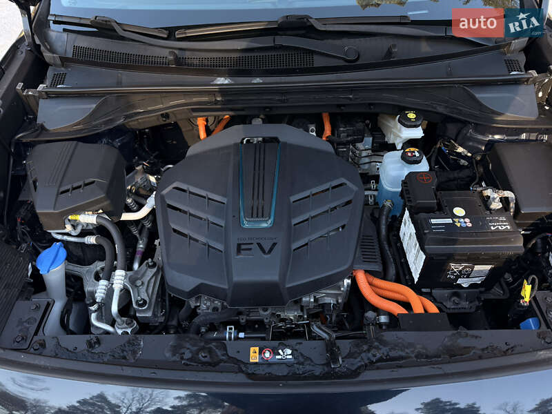 Внедорожник / Кроссовер Kia Niro 2020 в Львове