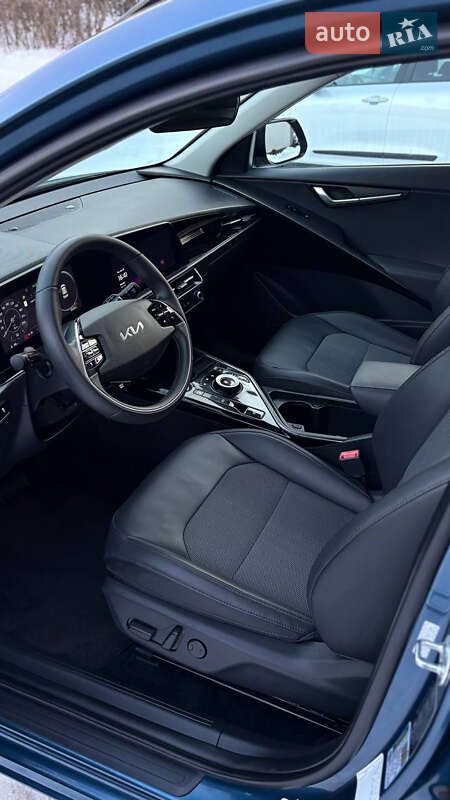 Внедорожник / Кроссовер Kia Niro 2023 в Николаеве