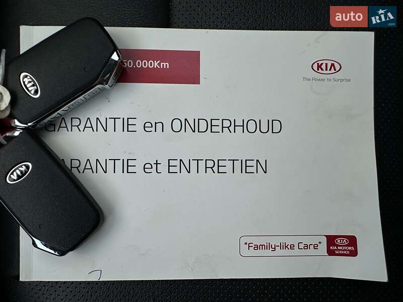 Позашляховик / Кросовер Kia Niro 2020 в Львові